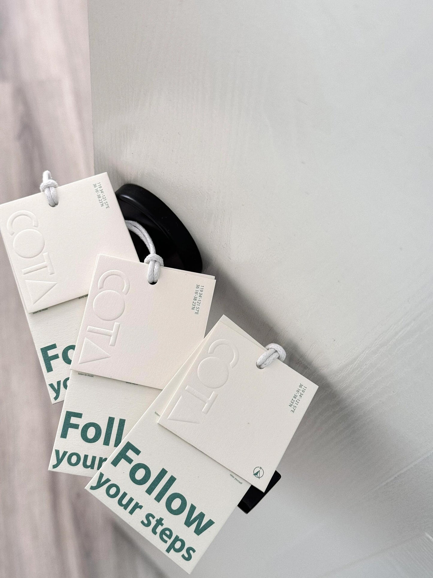 hang tag customization logo customization