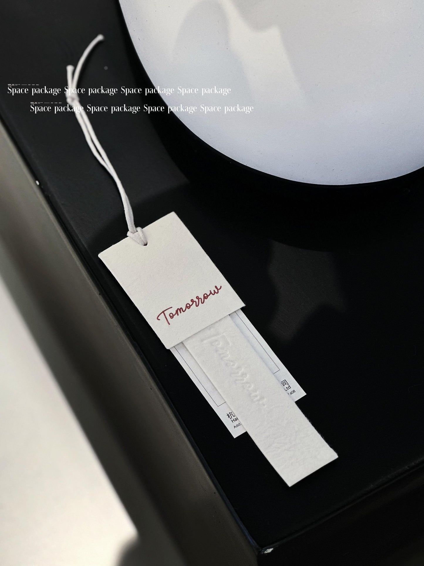 Special paper tag