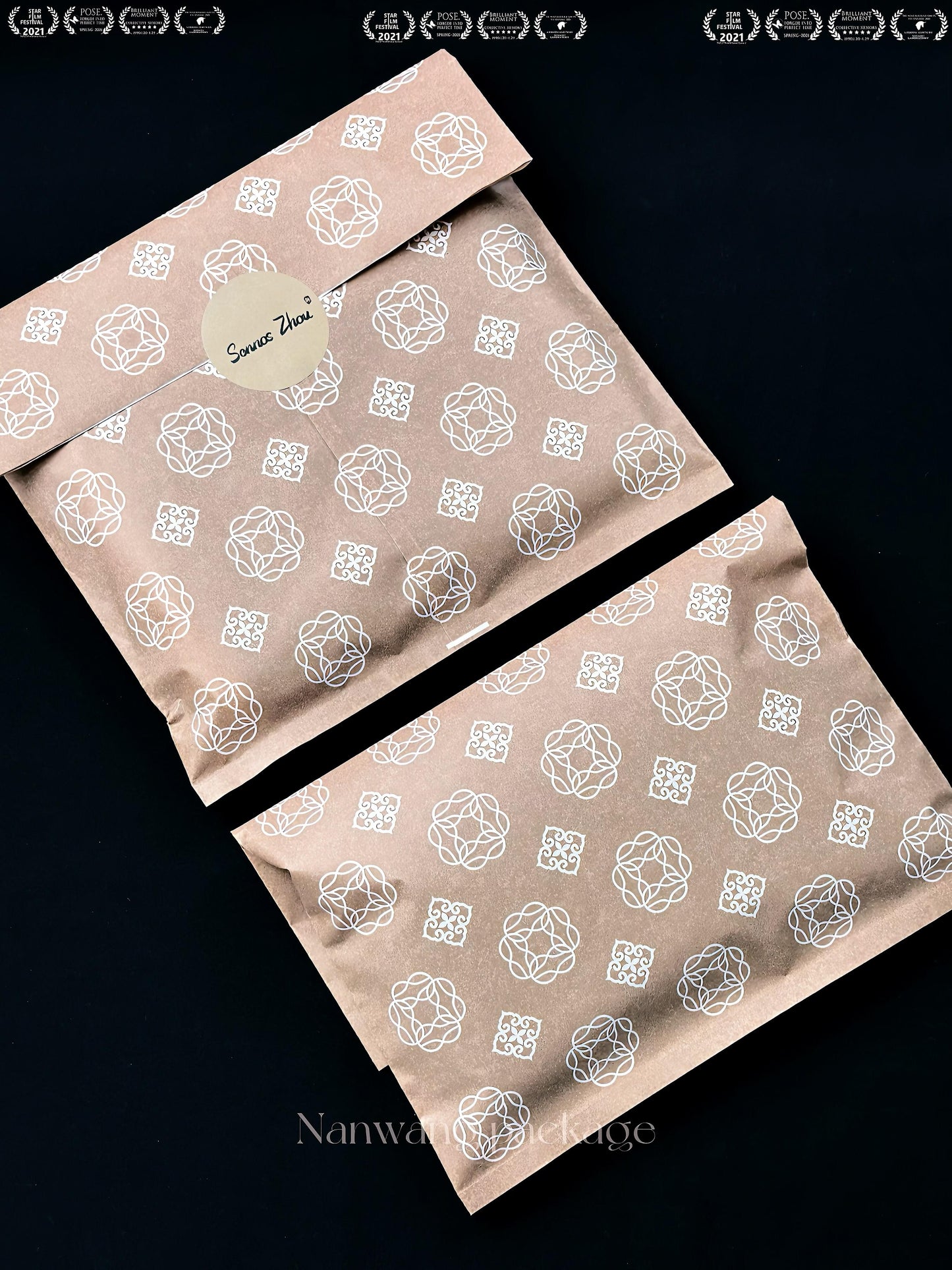 New Chinese style center seal packaging bag