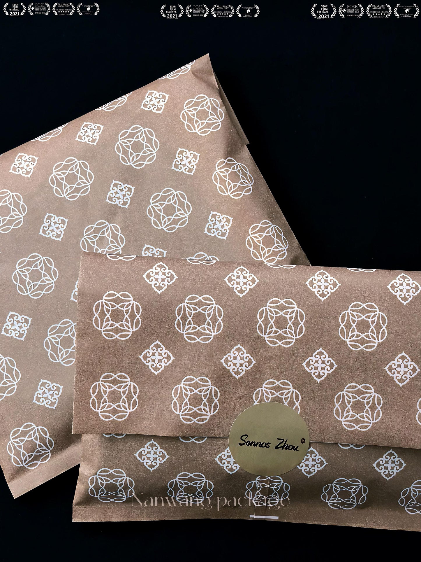 New Chinese style center seal packaging bag