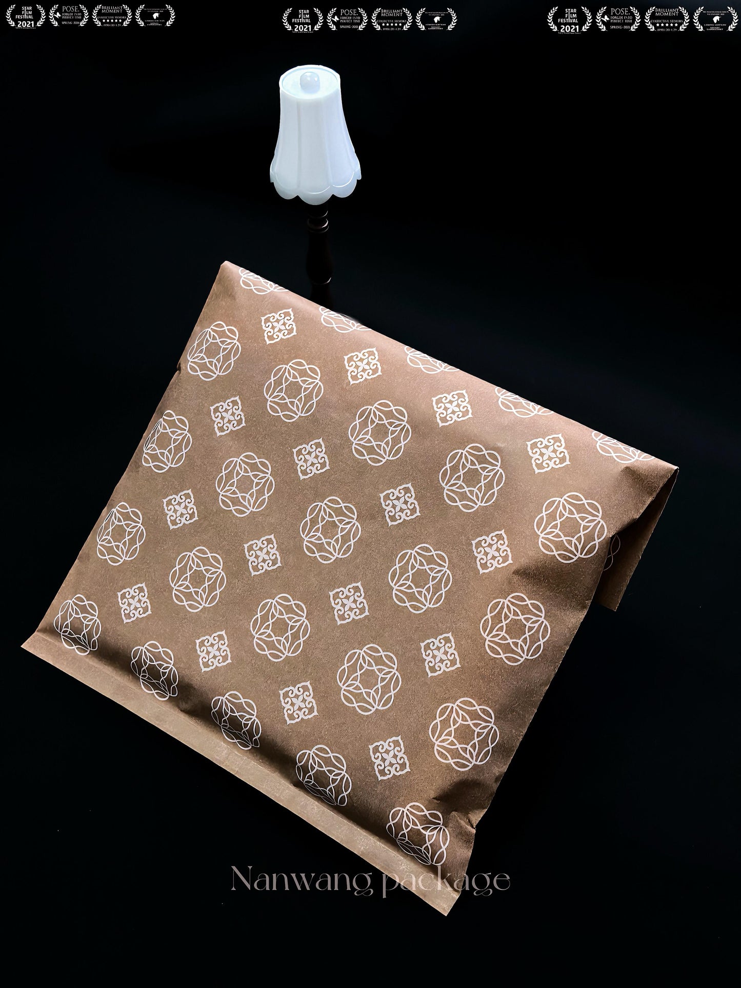 New Chinese style center seal packaging bag