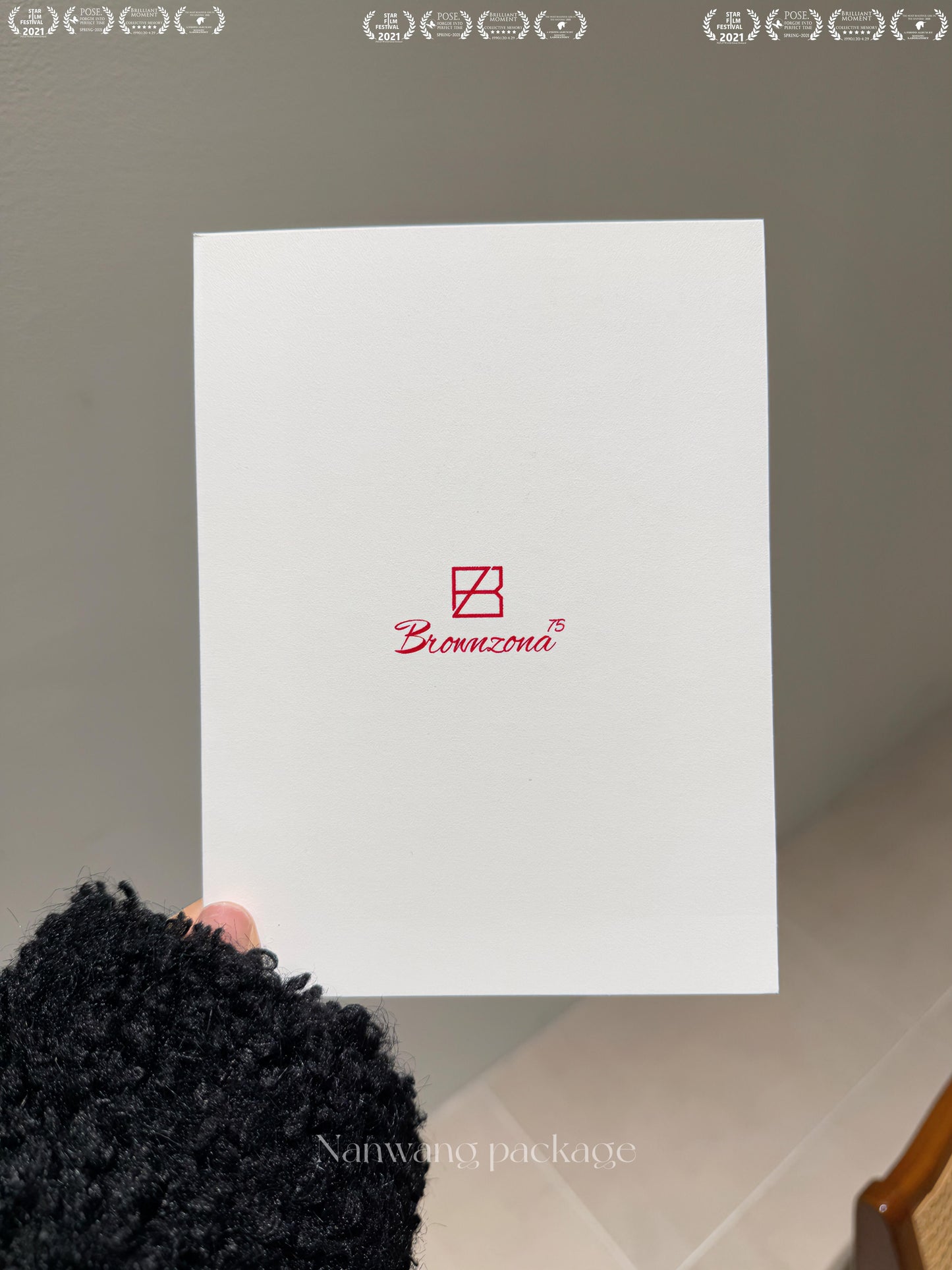 Korean-Inspired Minimalism | Enchanting Storytelling Minimalist Packaging Box