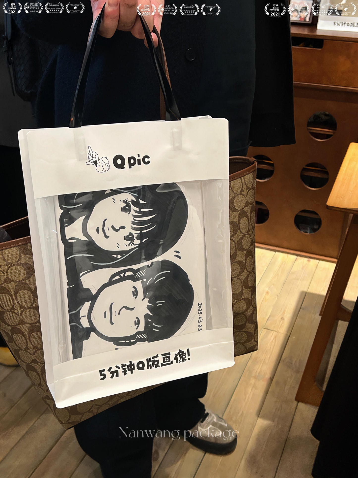ππ©π’π Mini Art | The Viral Window-Transparent Tote Bag