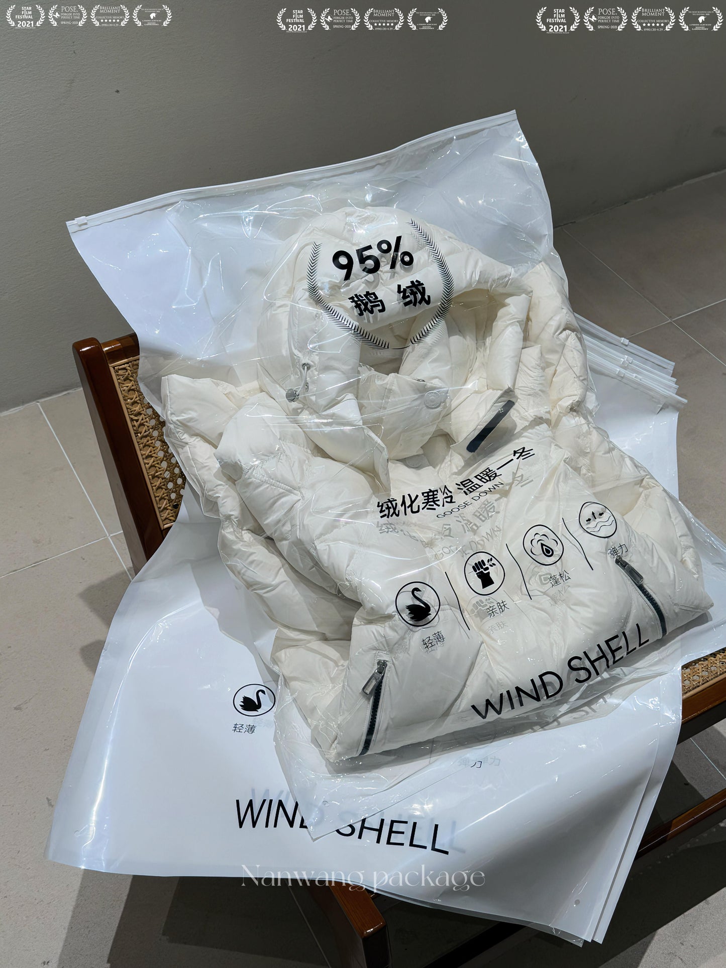 Extra Large Goose Down Coat Zippered Packaging Bag