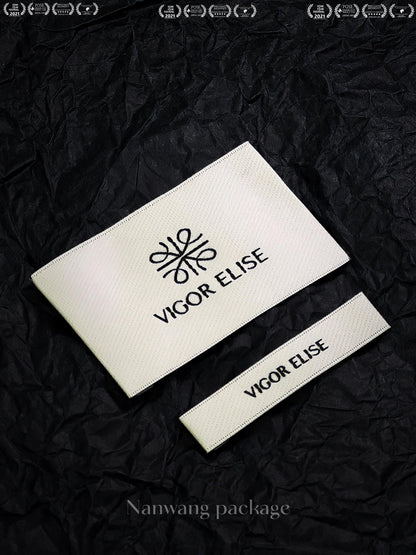 High-end all-match collar label