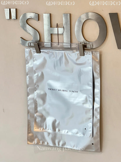 The silver packaging looks absolutely premium! The metallic texture is next level~