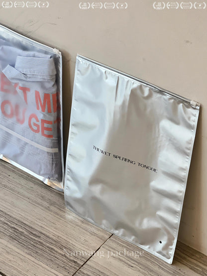 The silver packaging looks absolutely premium! The metallic texture is next level~