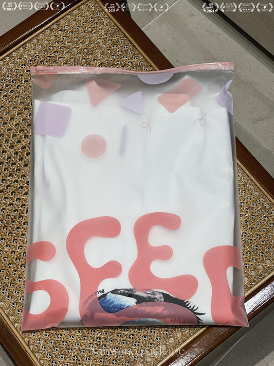 Velvety Matte Zipper Pouch | Ultra-Feminine Vibes!