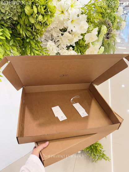 Crafted in Kraft Paper | This packaging has such a premium texture!