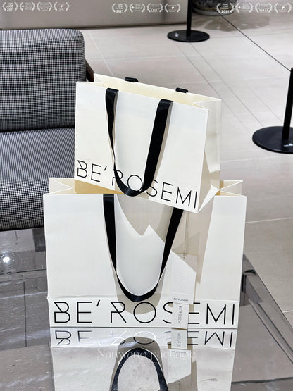 Minimalist Luxury Tote Bags | Must-Have Essentials for Boutique Owners
